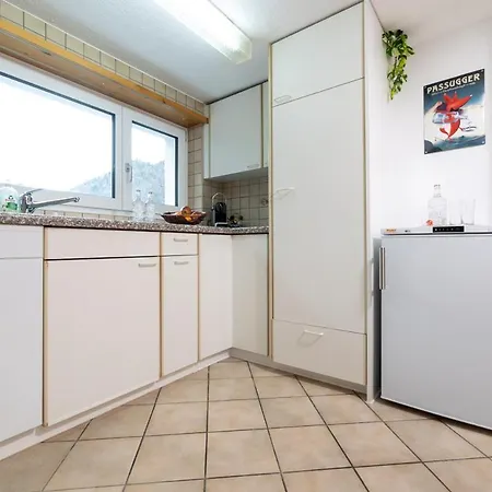 Perla Grischuna Apartment